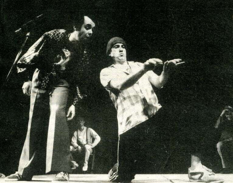 9433 impro radio student 766x600